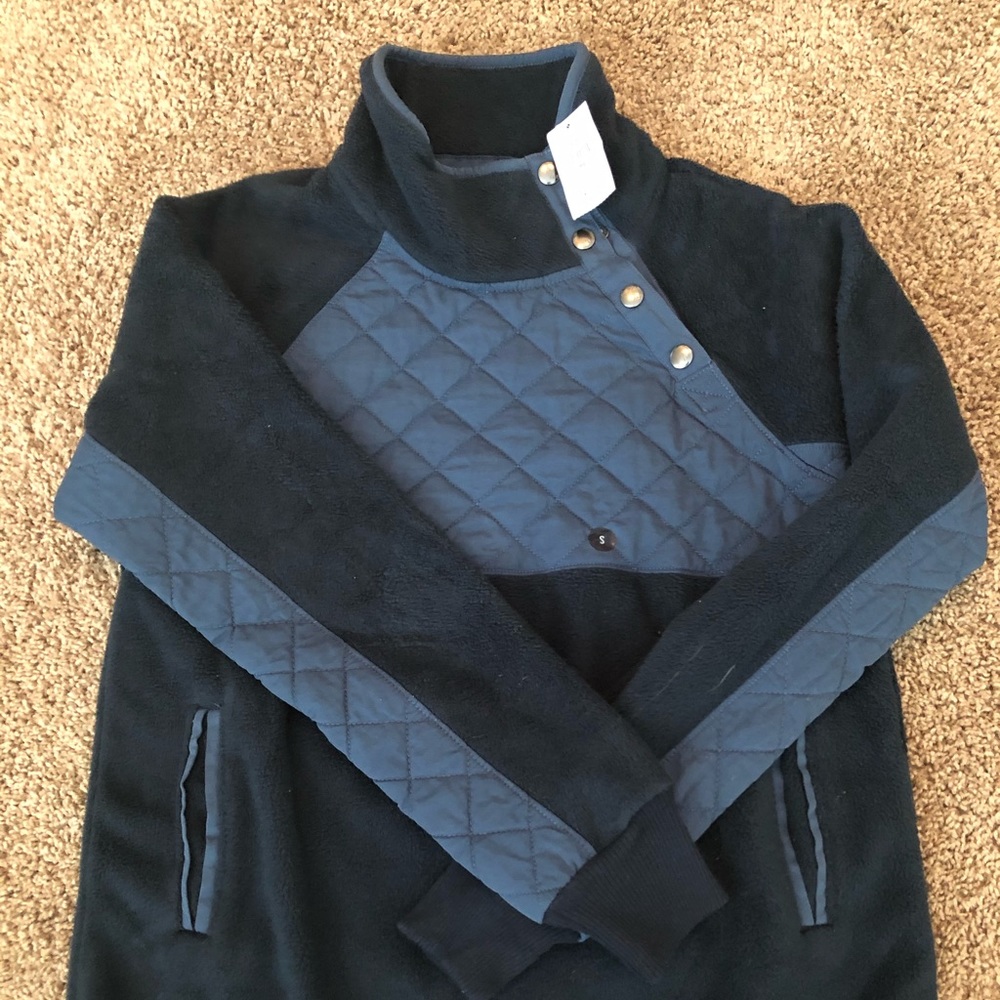 Abercrombie Fleece.  New with tags